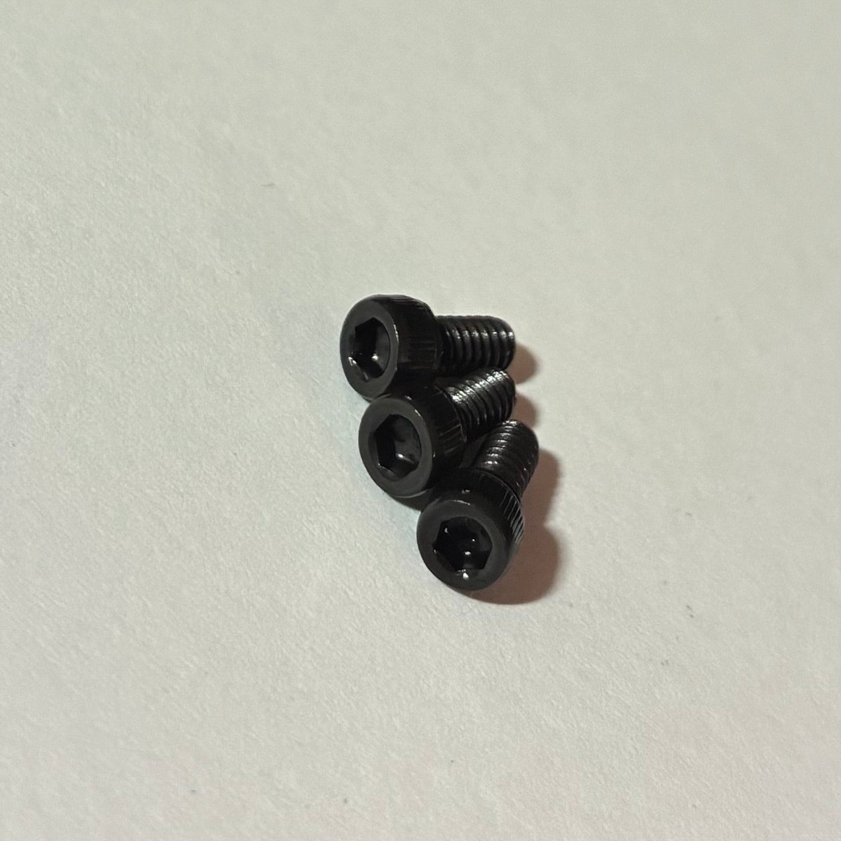 (SCA0812) ALLOY SOCKET HEAD CAP SCREW 8-32 X 3/4" - 50 pcs/pkg
